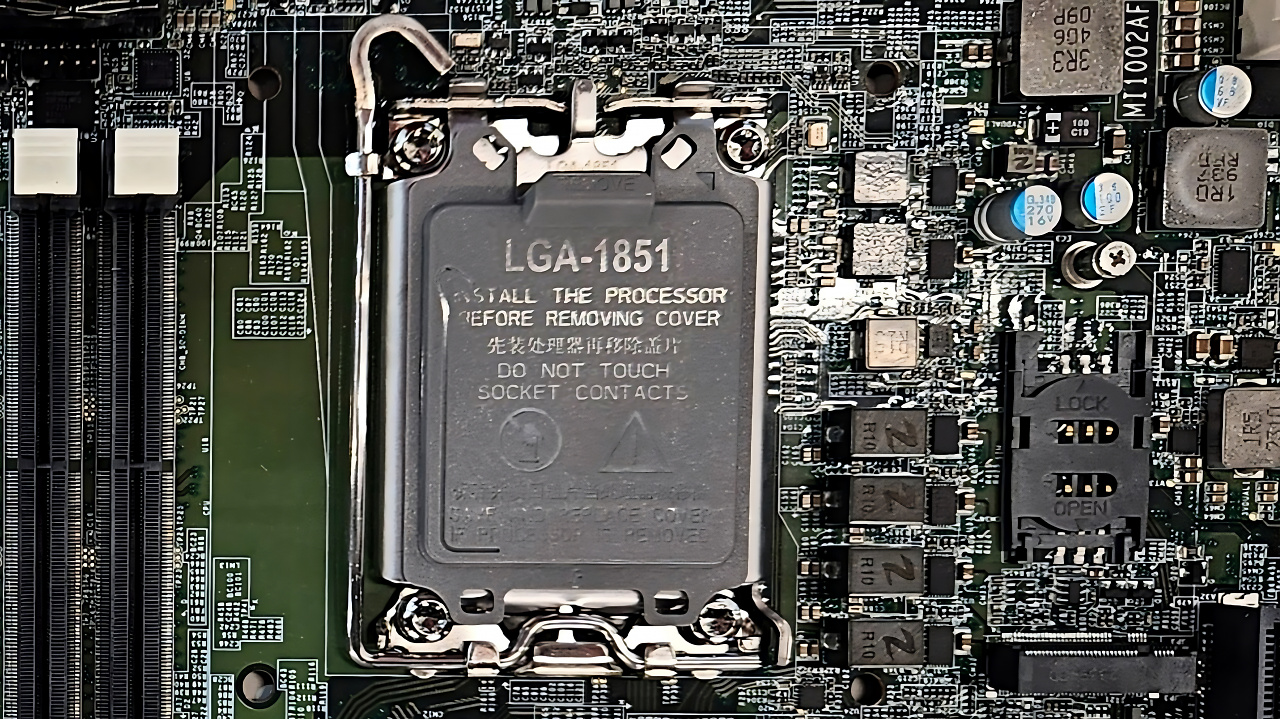 [10/04/2024] Sockel LGA 1851