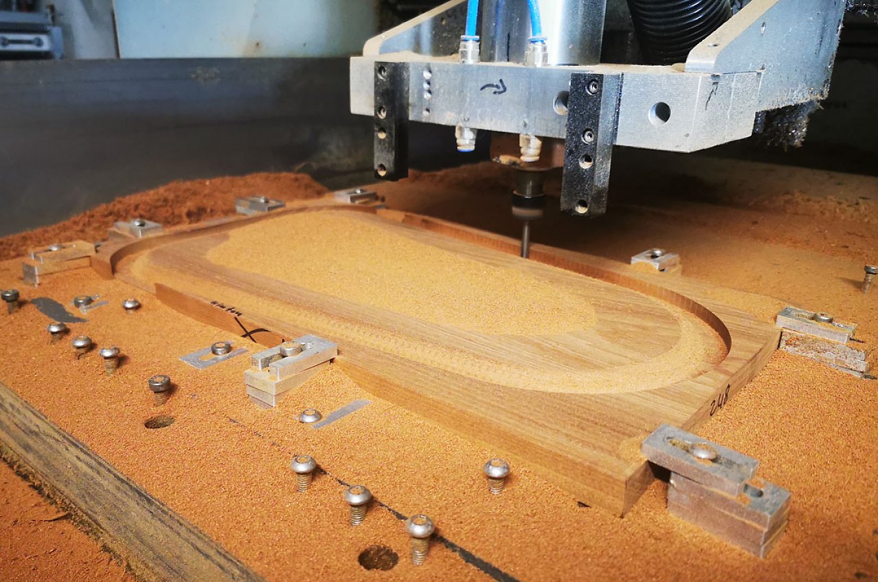 [13/06/2024] Ungewöhnlicher Casemod: Bluetooth-Lautsprecher dank CNC-Fräse (1) (2)