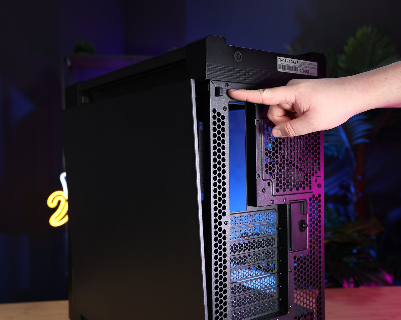 Asus Proart PA602 im Test: Design-Geh&auml;use mit Staubsensor und Extras. Top oder Flop?