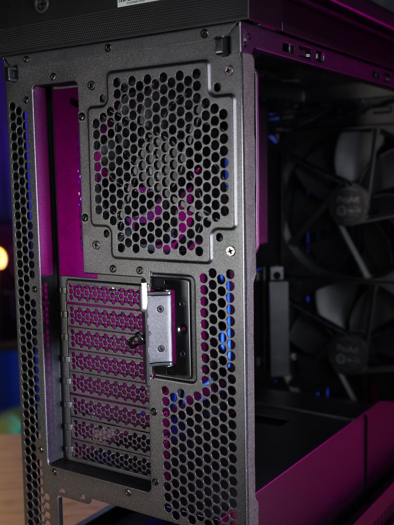 [27/06/2024] Asus Proart PA602 im Test: Design-Gehäuse mit Staubsensor und Extras. Top oder Flop?