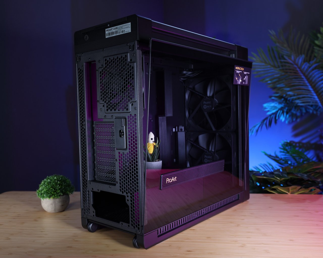 [27/06/2024] Asus Proart PA602 im Test: Design-Gehäuse mit Staubsensor und Extras. Top oder Flop?