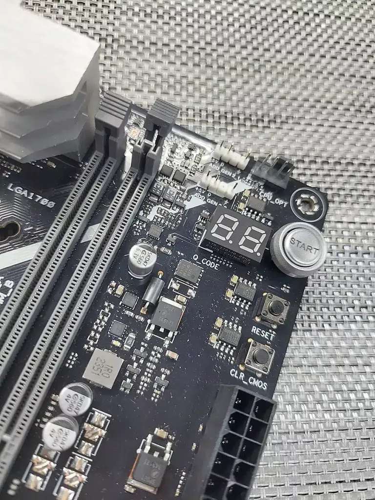 [16/06/2024] Asus Z790-AYW OC WIFI
