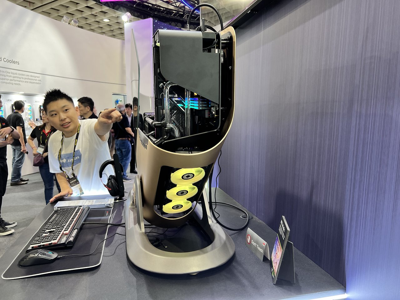 [05/06/2024] InWin Signature Infinite Series (13)