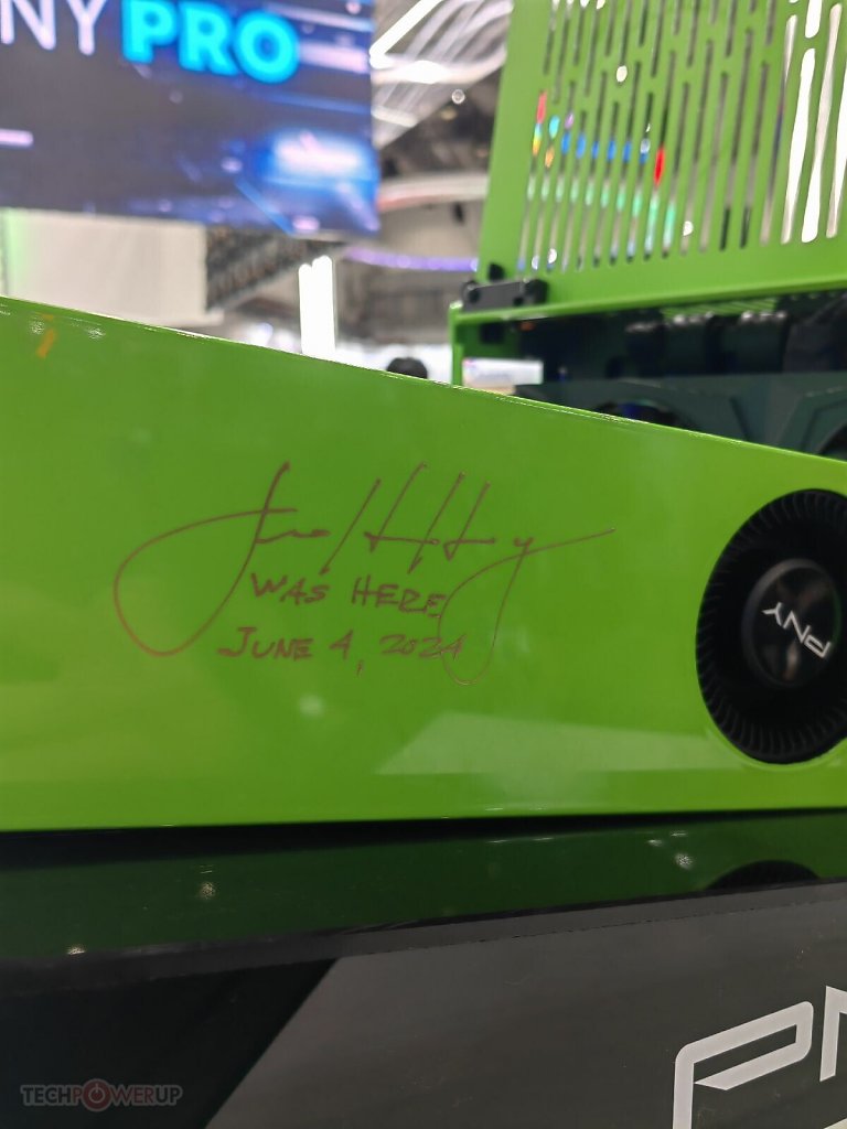 [04/06/2024] RTX 4070 Super in Nvidia-grün. (3)