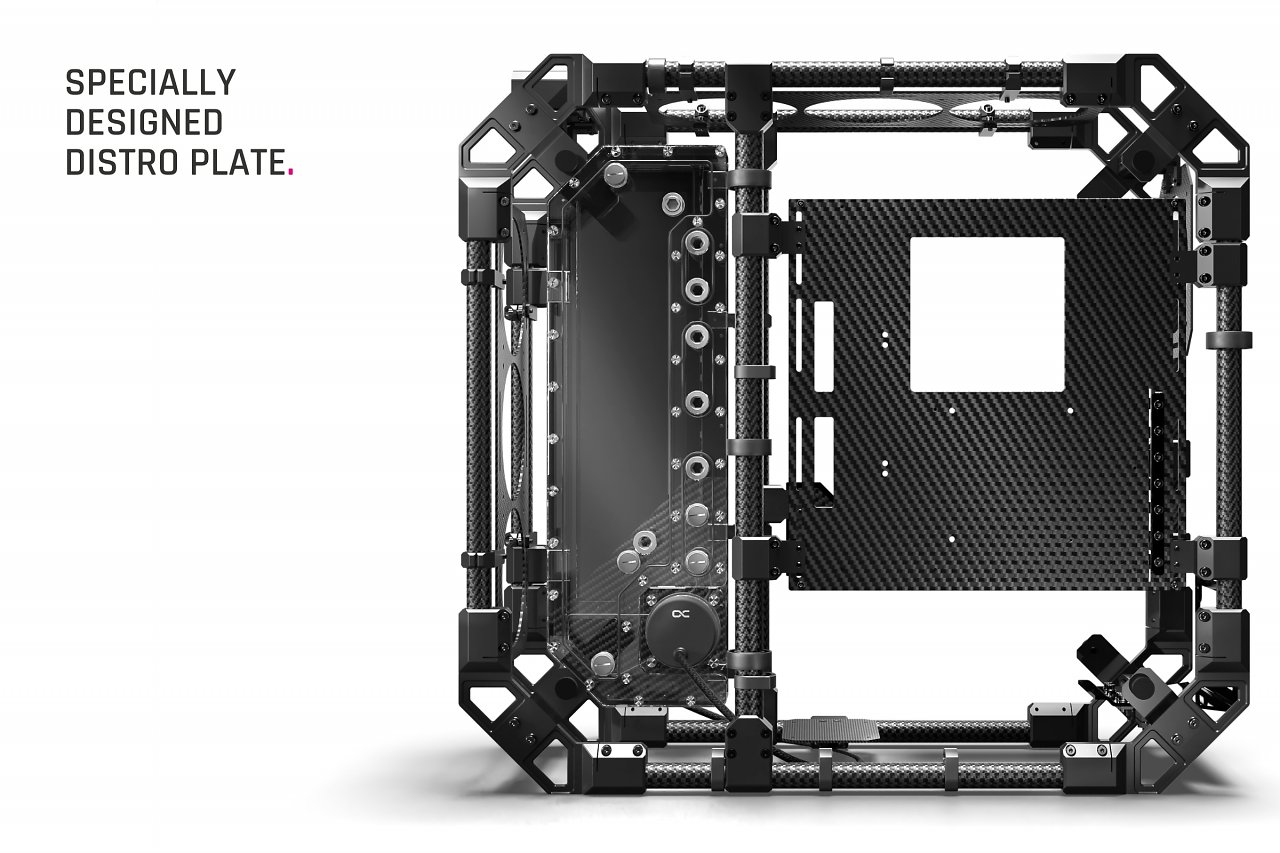 [08/08/2024] Apex Skeleton Pro Carbon: Neues Skelettgehäuse von Alphacool startet für 1.000 Euro (4)