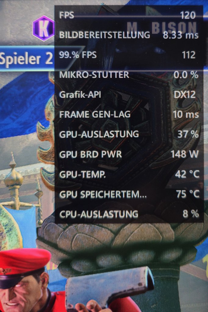 AMD-Leistungsoverlay (Strg+Shift+O): Ohne FMF 2 (60 Fps als festes Spiel-Limit + 60 interpolierte Zwischenframes).