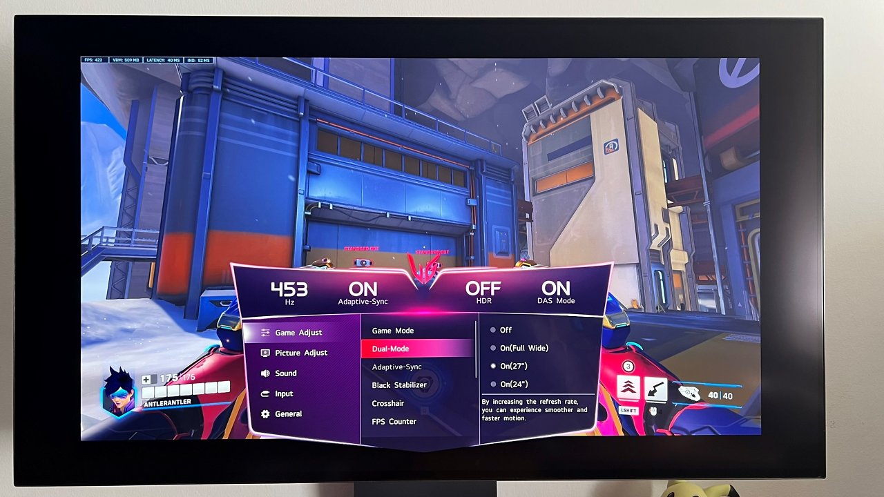 LG UltraGear OLED 32GS95UX-B