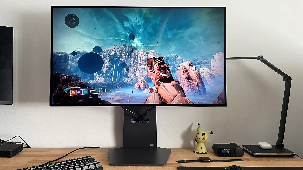 LG UltraGear OLED 32GS95UX-B