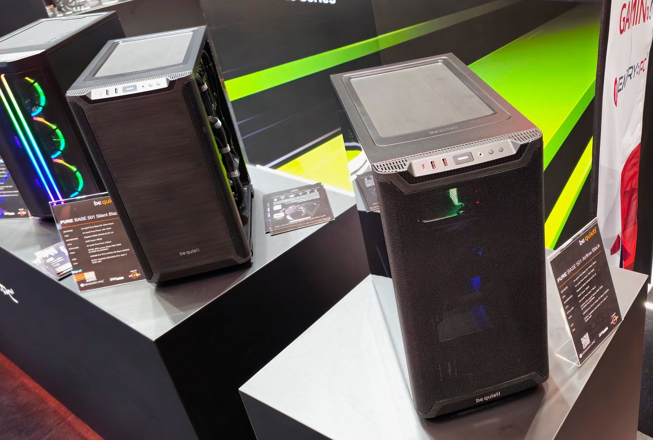 <strong>Neue Gehäuse-Serie mit/ohne Dämmung von Be Quiet:</strong> Pure Base 501 Airflow und Silent