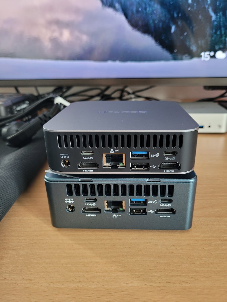 [25/09/2024] Anschlüsse: Geekom GT13 Pro oben vs. Mini IT13 unten