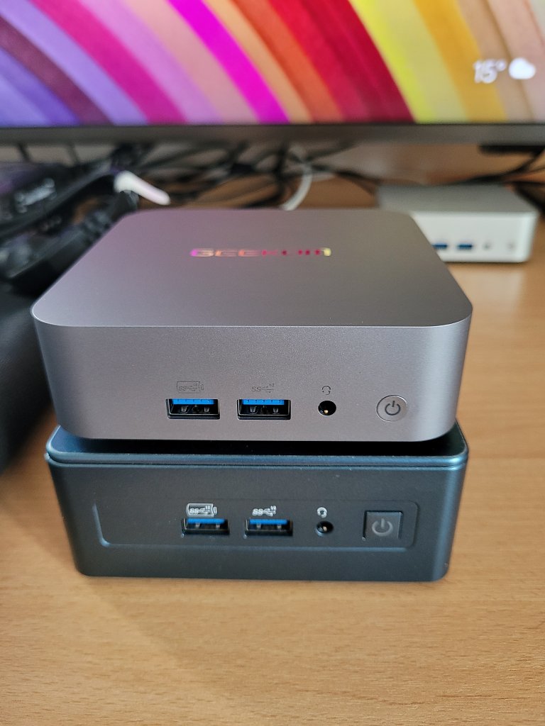 [25/09/2024] Geekom GT13 Pro oben vs Mini IT13 unten