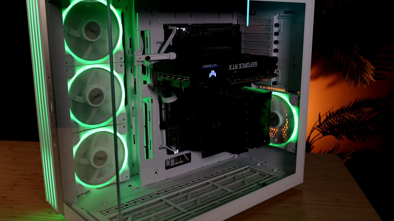 <strong>Be Quiet Light Base 900 FX im Test:</strong> Wie gut ist der "stille Leuchtturm"?
