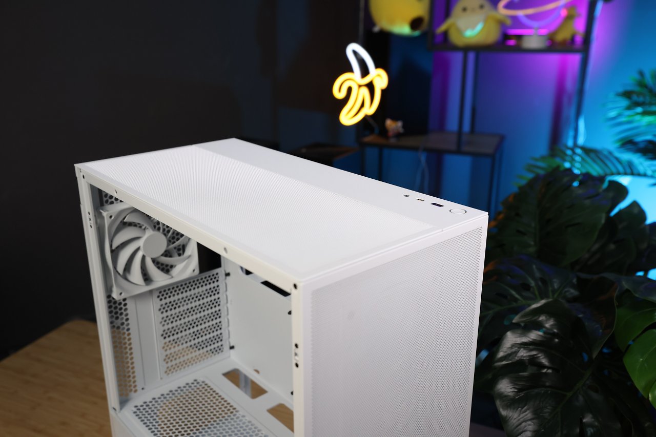 <strong>Wie performt der kompakte Gehäuse-Hingucker?</strong> NZXT H5 Flow RGB (2024) für 130 Euro im Test
