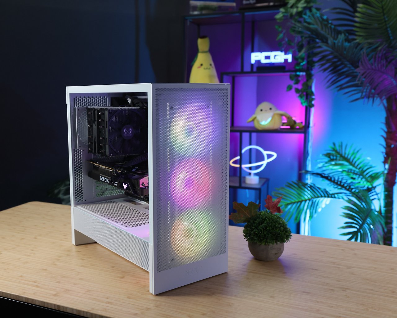 [08/10/2024] Wie performt der kompakte Gehäuse-Hingucker? NZXT H5 Flow RGB (2024) für 130 Euro im Test