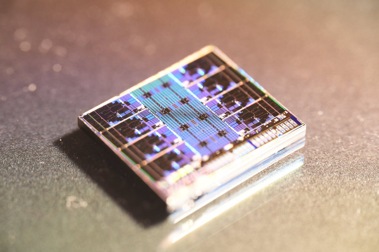 [0] Zen-5-CCD