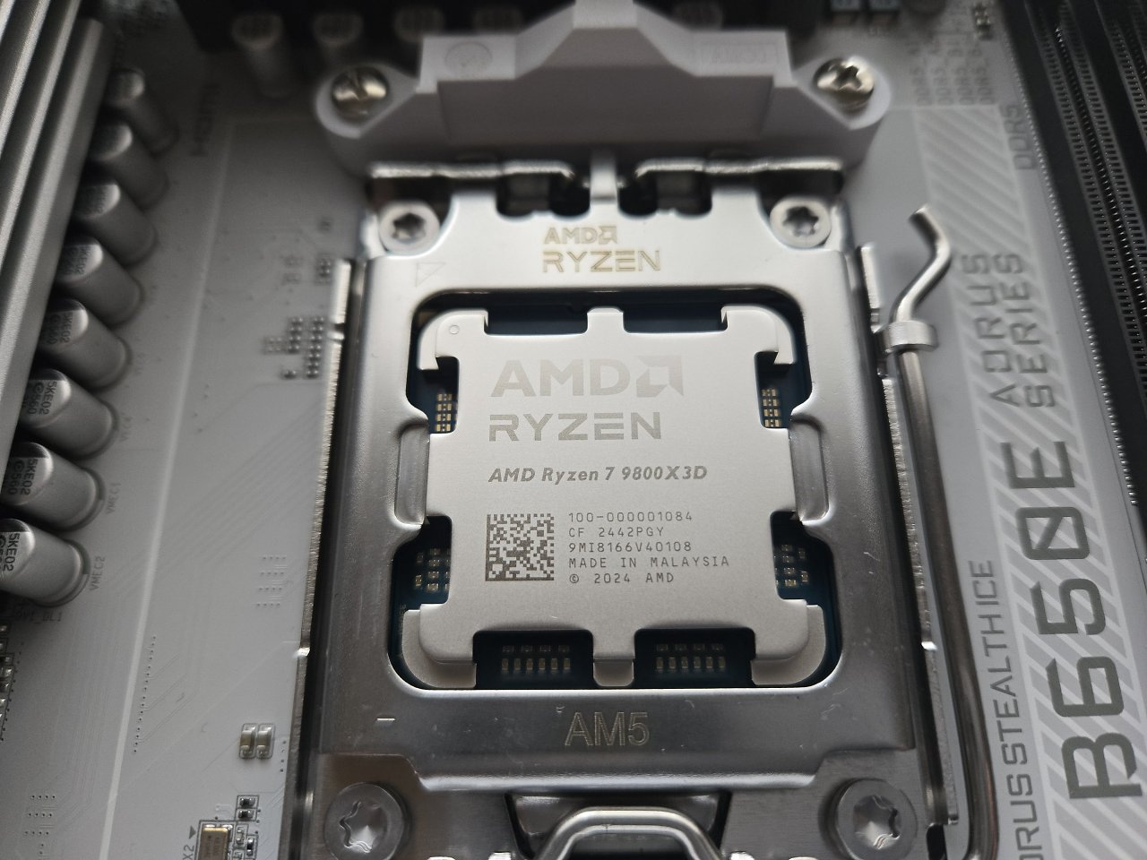 [20/11/2024] Ralle@: AMD 9800X3D auf einem Gigabyte Aorus Stealth ICE&nbsp;
