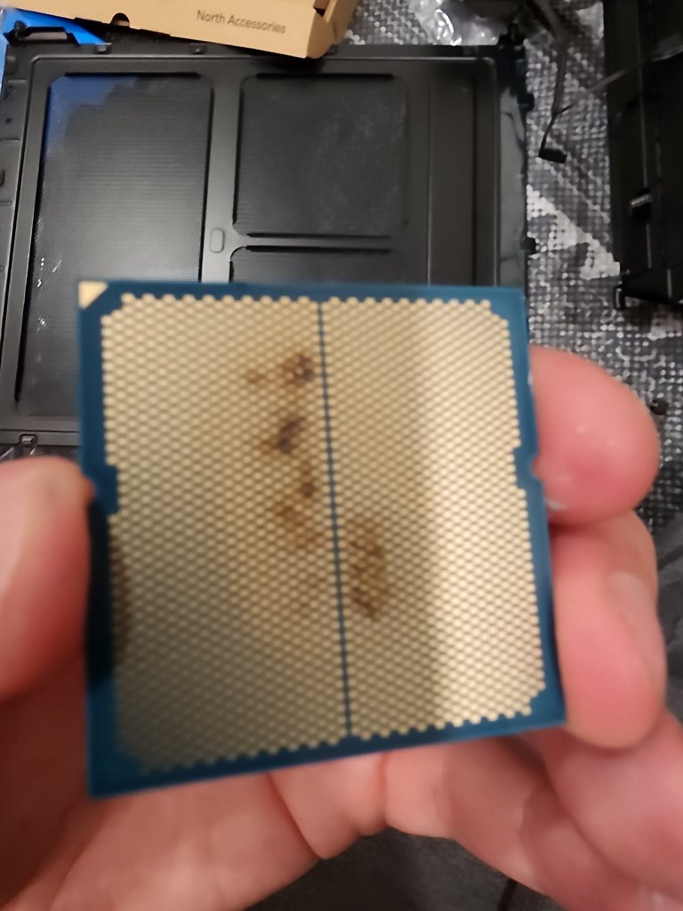 [14/11/2024] 9800X3D