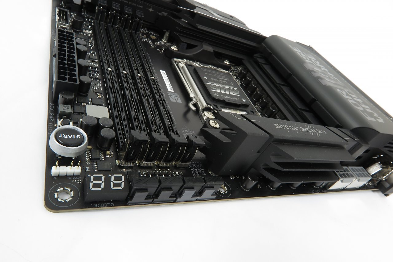 [16/12/2024] Asus X870E E FanKappen