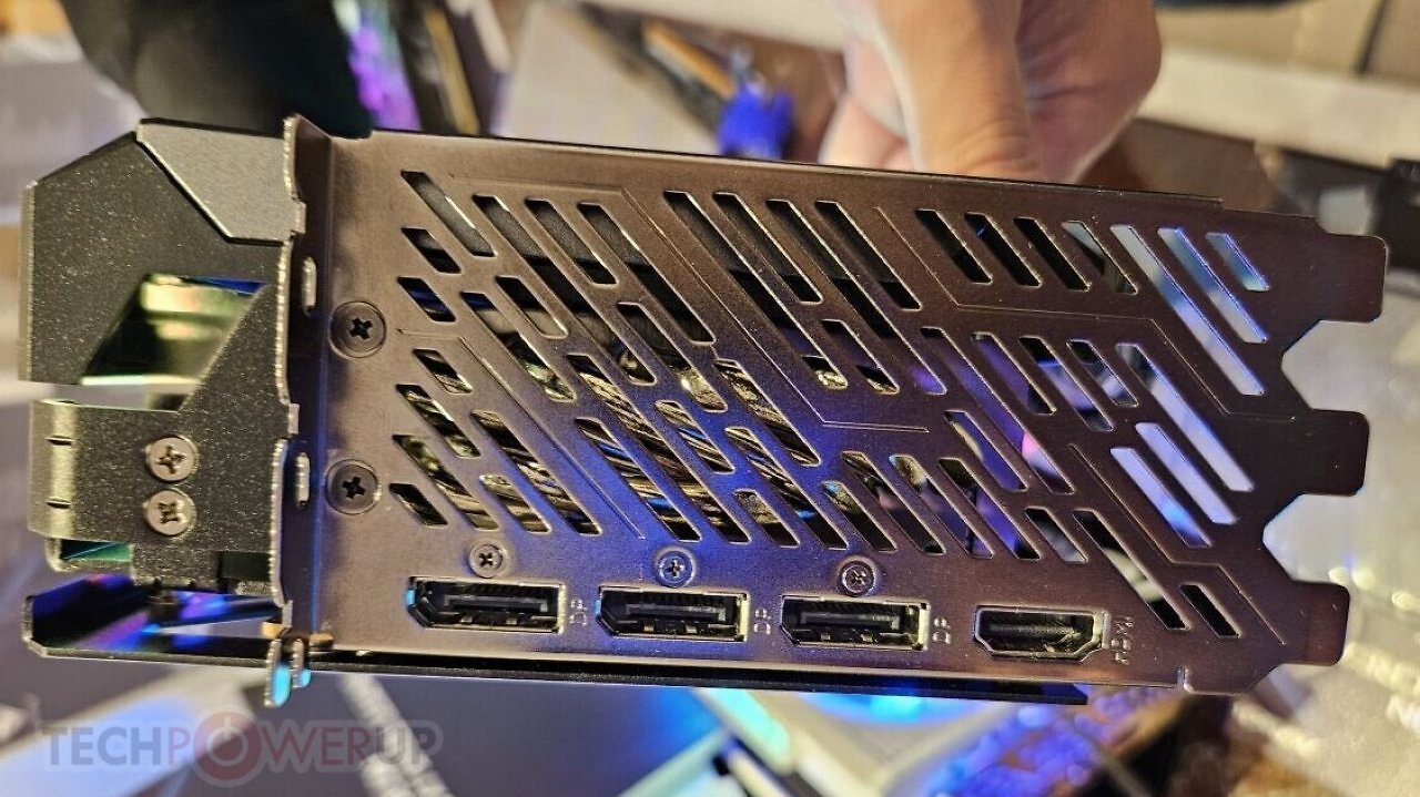 [08/01/2025] ASRock Taichi Radeon RX 9070 XT