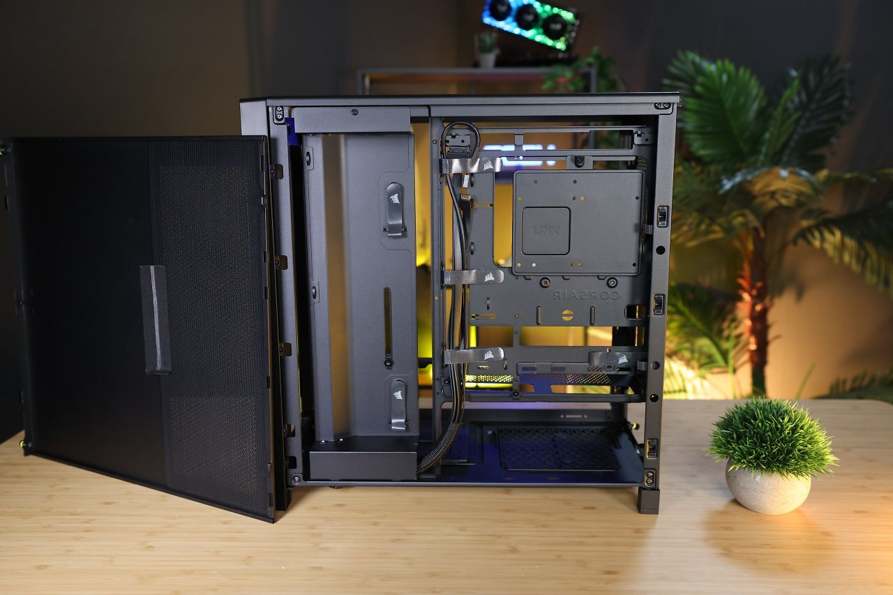 [09/01/2025] Corsair Frame 4000D im Test: Modularität im Fokus, ein wahrer Alleskönner? (11)