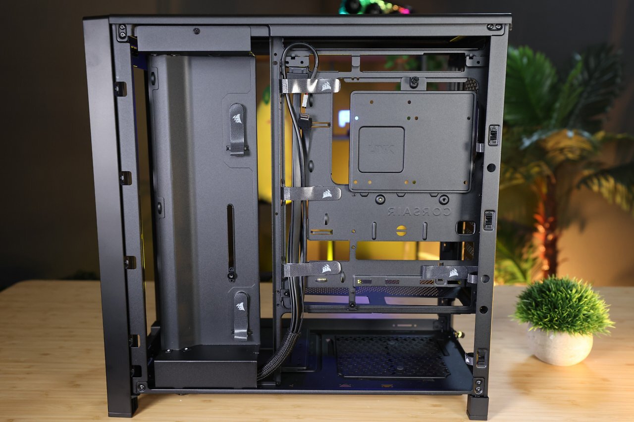 <strong>Corsair Frame 4000D im Test: </strong>Modularit&auml;t im Fokus, ein wahrer Allesk&ouml;nner? (12)