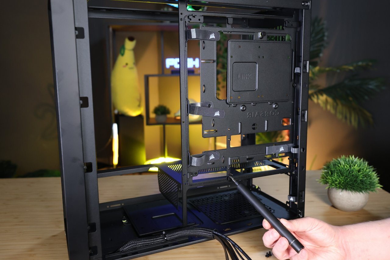 [09/01/2025] Corsair Frame 4000D im Test: Modularität im Fokus, ein wahrer Alleskönner? (41)