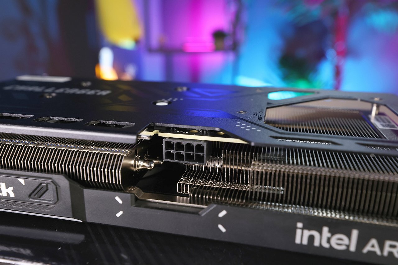 [15/01/2025] Intel Arc B570 im test Asrock Arc B570 Challenger OC (4)
