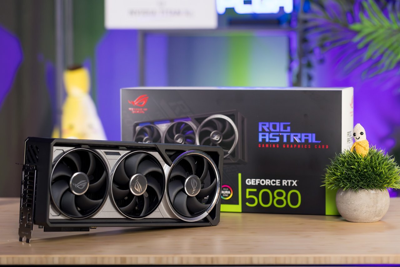 [30/01/2025] Asus ROG Astral Geforce RTX 5080 OC (1)