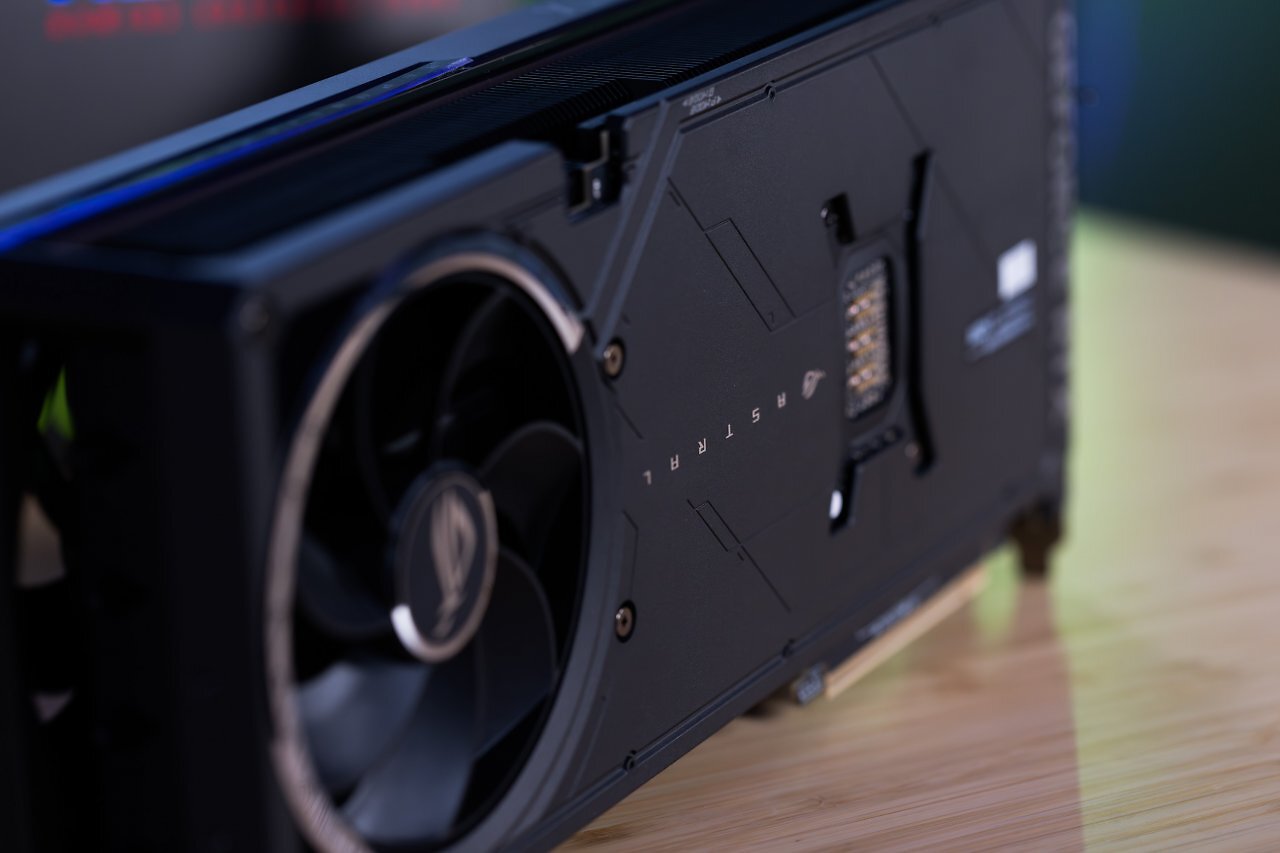 [30/01/2025] Asus ROG Astral Geforce RTX 5080 OC (10)