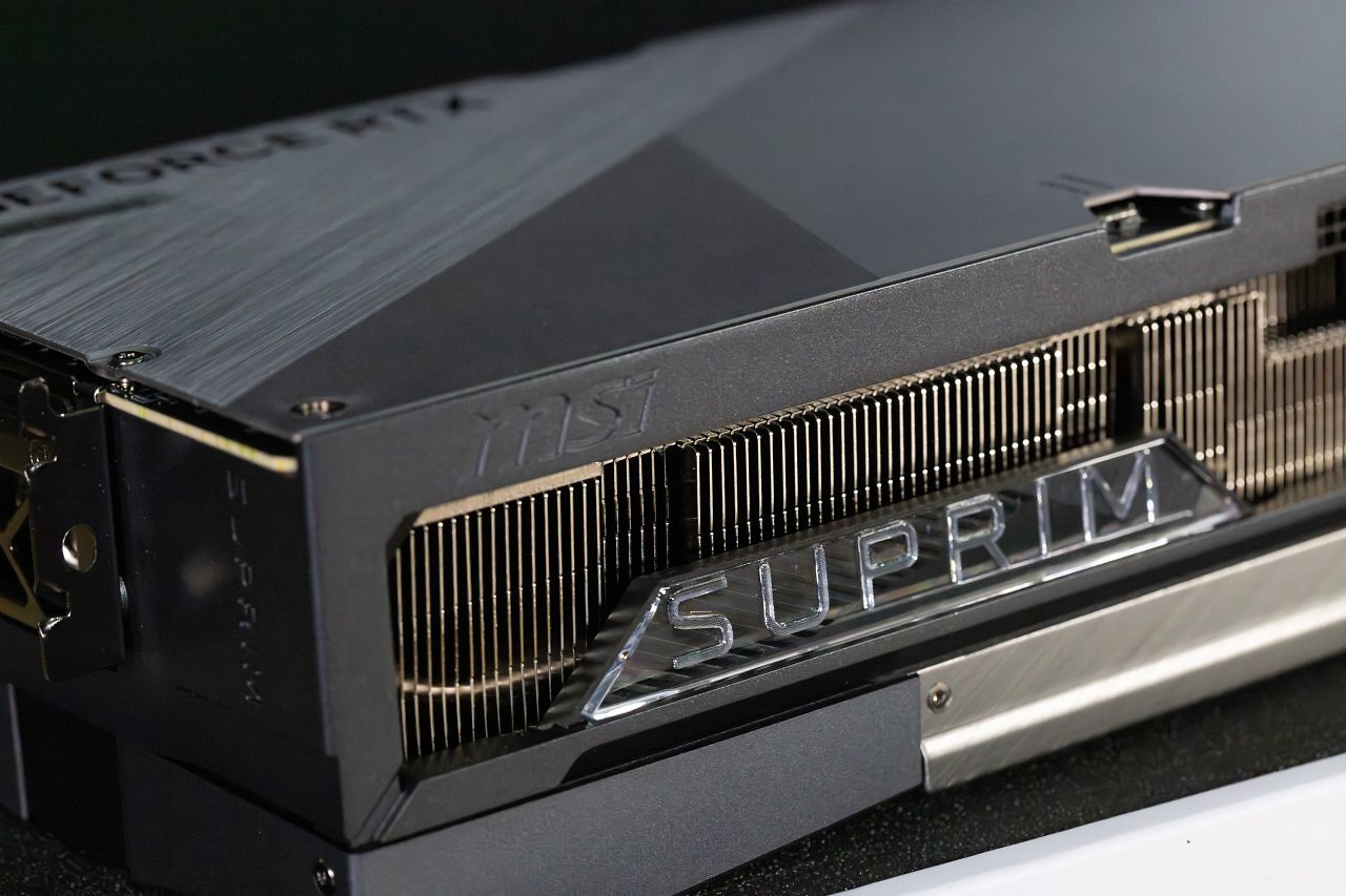 [21/01/2025] MSI Geforce RTX 5090 Suprim (14)