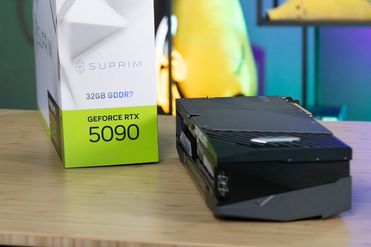 [21/01/2025] MSI Geforce RTX 5090 Suprim (30)