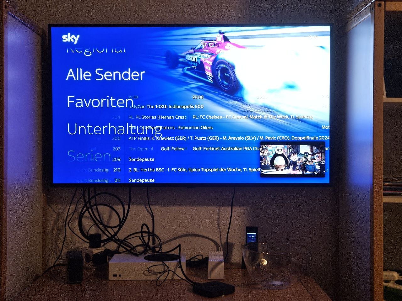 [17/01/2025] Sky Stream TV-Guide ist unübersichtlich und ohne farbliche Kennzeichnung, in welcher Kategorie man sich gerade befindet.