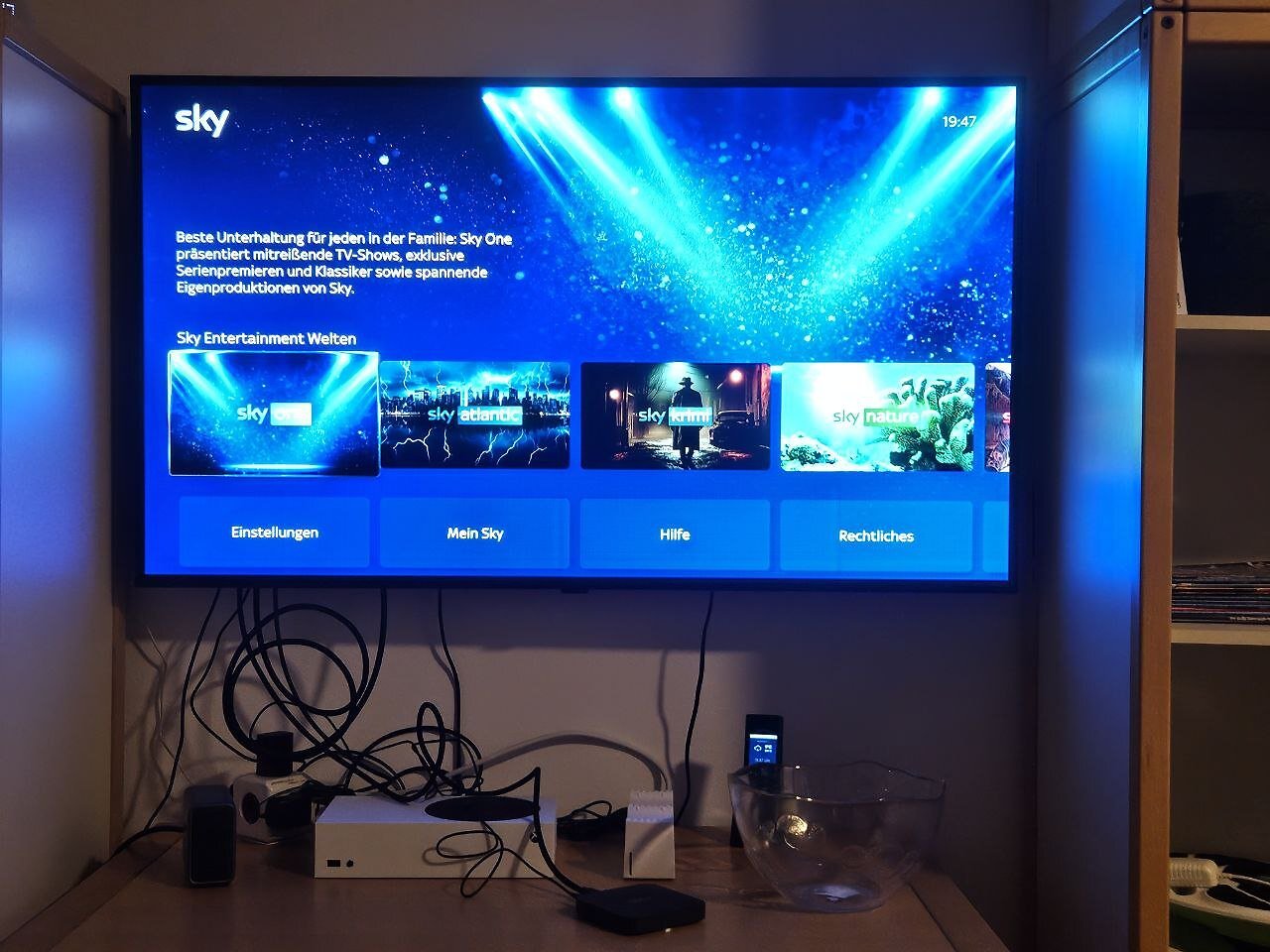 [17/01/2025] Die Einstellungen von Sky Stream sind ganz unten zu finden.