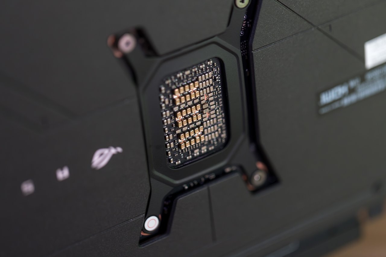 [03/02/2025] RTX 5080: Custom-Designs auf Temperaturen und Lautstärke geprüft (7)