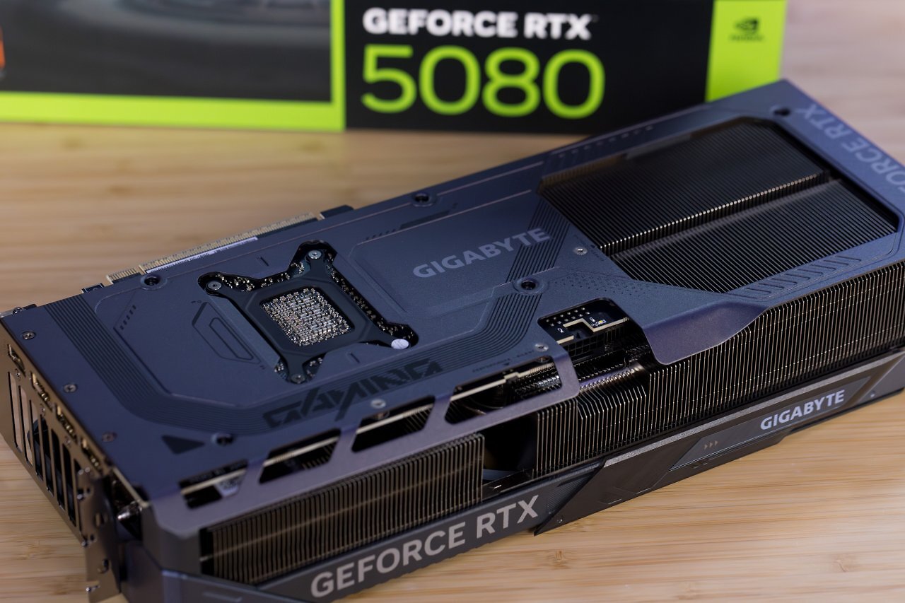 [03/02/2025] RTX 5080: Custom-Designs auf Temperaturen und Lautstärke geprüft (10)