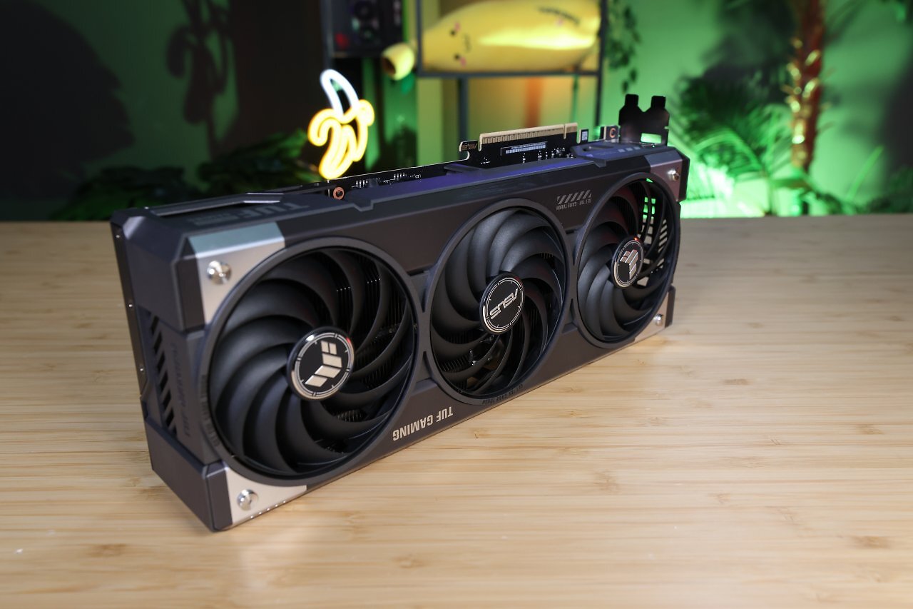 [19/02/2025] RTX 5070 Ti: Vier Custom-Designs im Testlabor gesichtet (13)