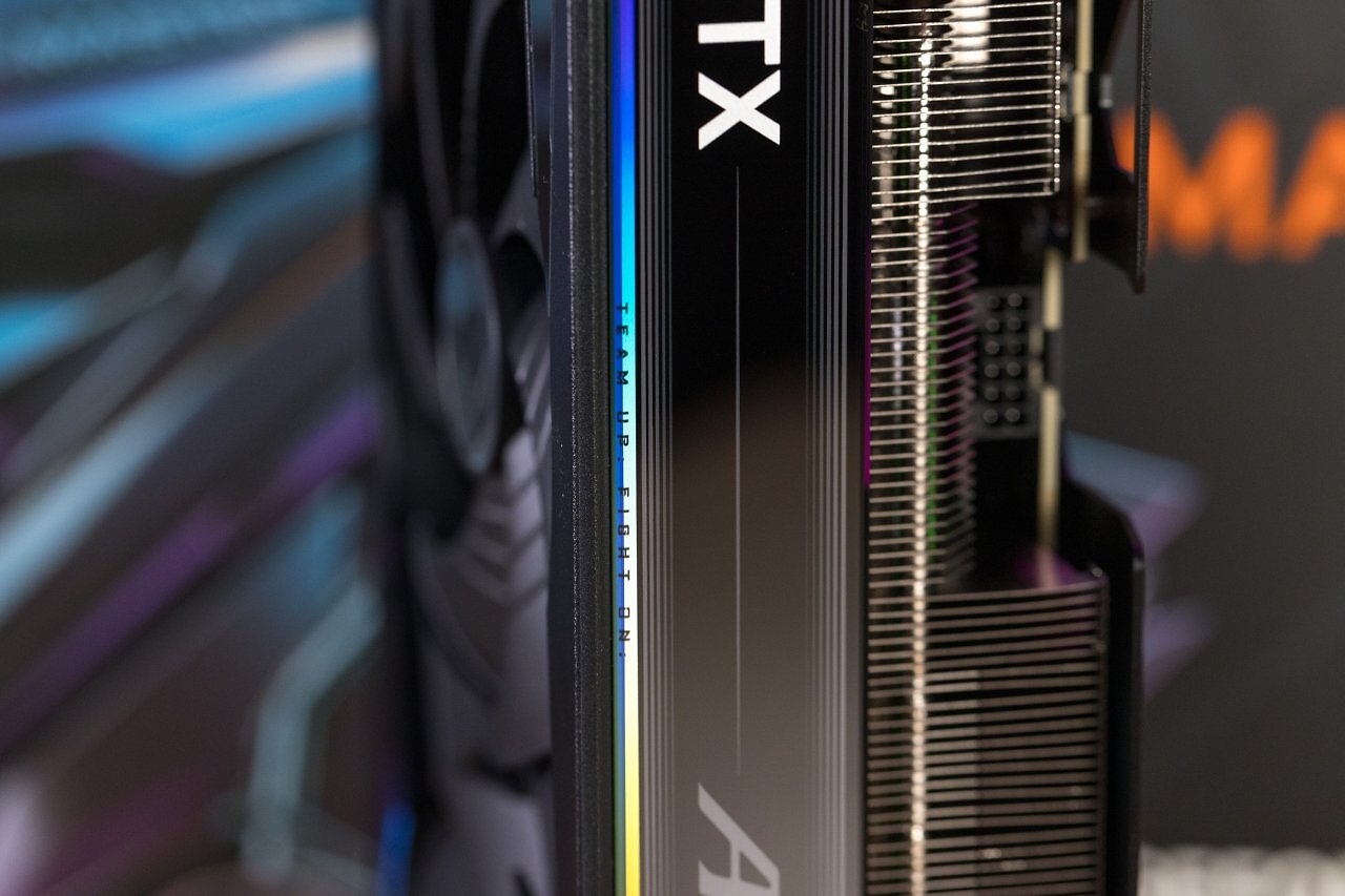[19/02/2025] RTX 5070 Ti: Vier Custom-Designs im Testlabor gesichtet (35)