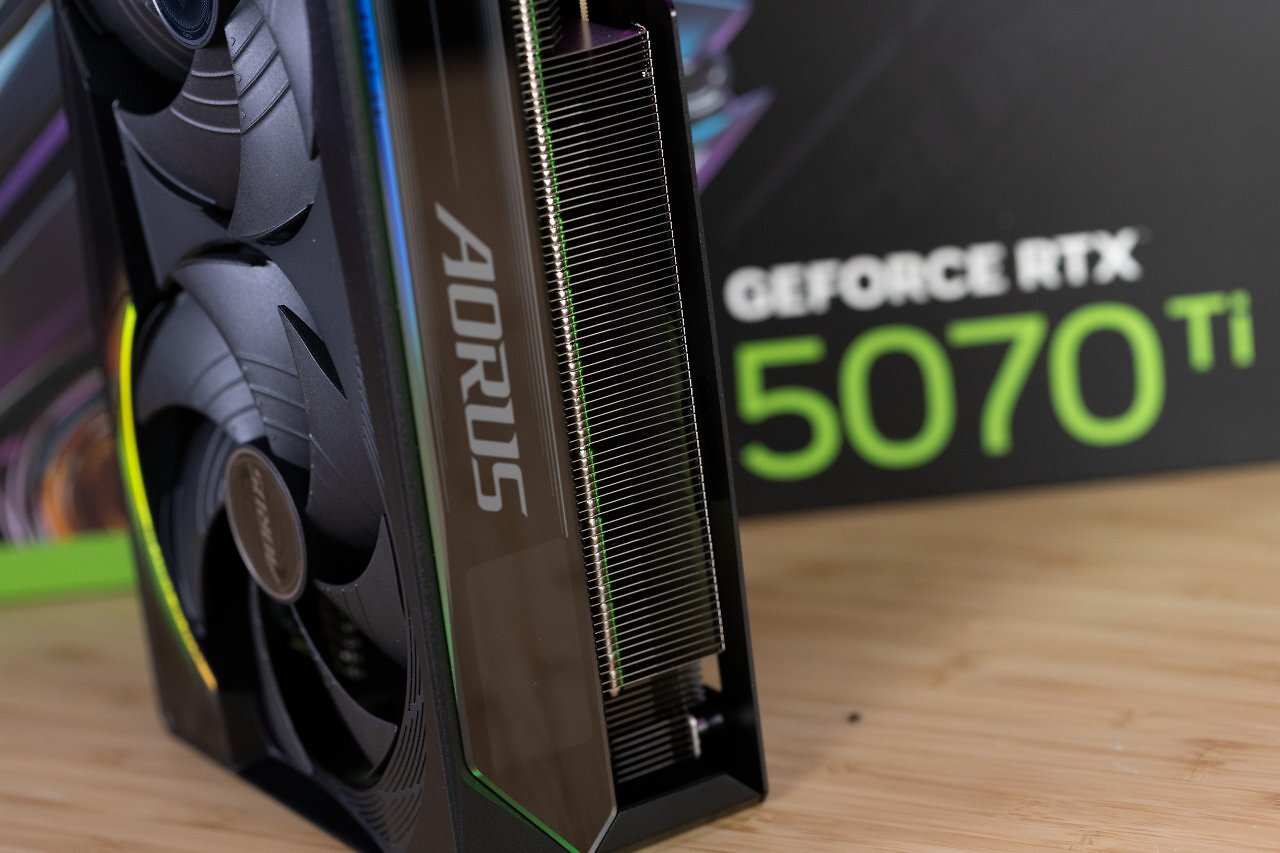 [19/02/2025] RTX 5070 Ti: Vier Custom-Designs im Testlabor gesichtet (37)