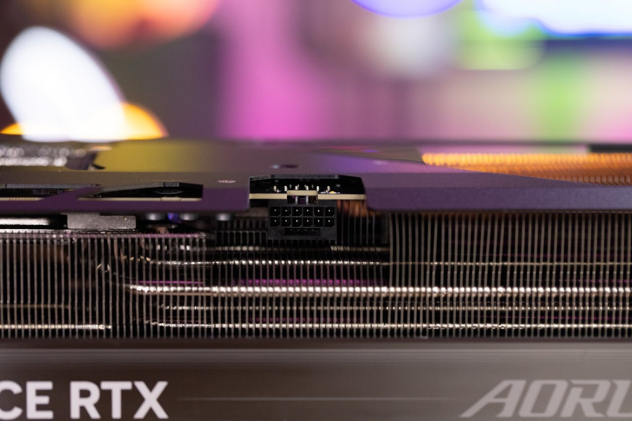 [19/02/2025] RTX 5070 Ti: Vier Custom-Designs im Testlabor gesichtet (20)