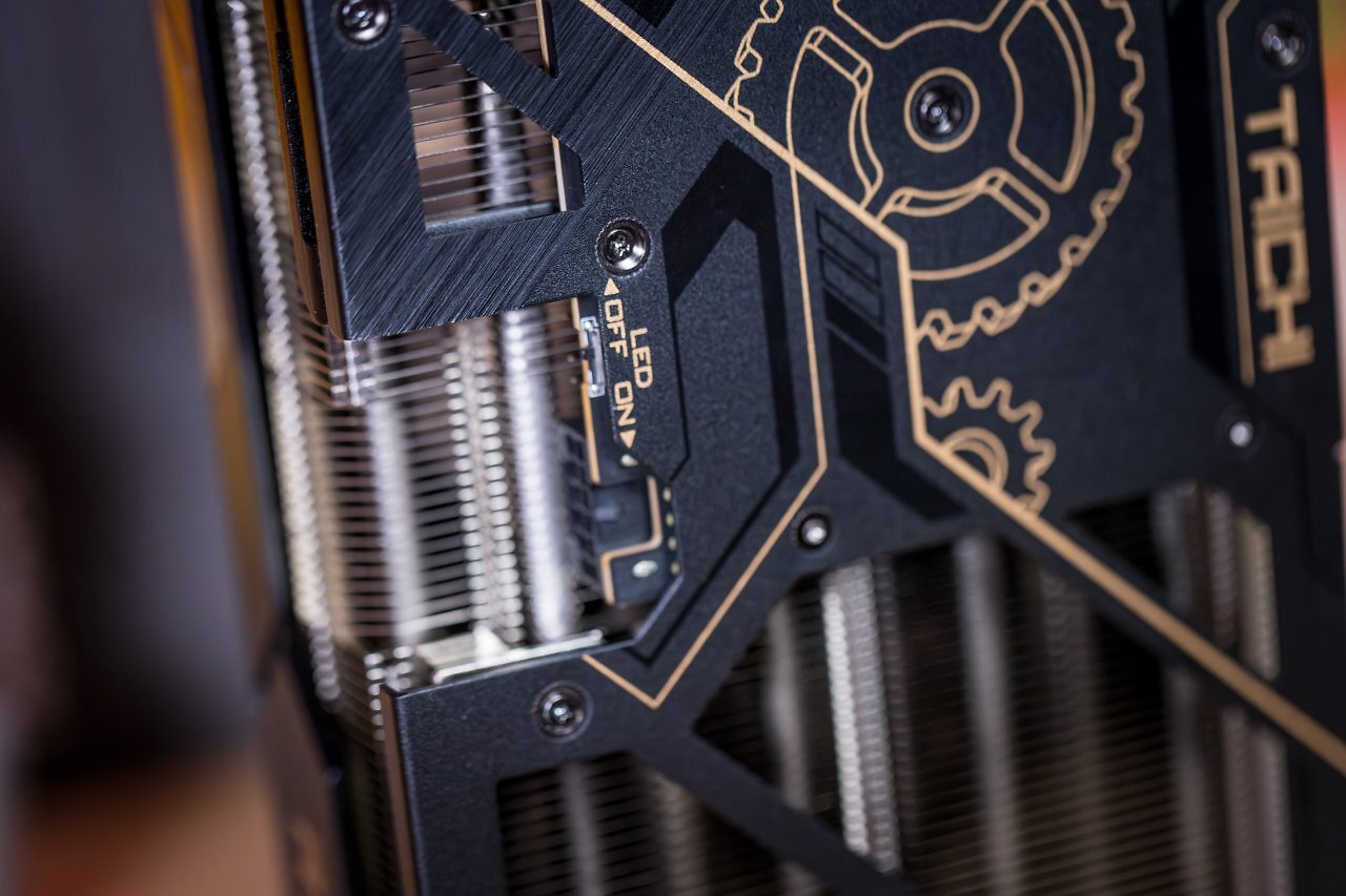 [04/03/2025] AMD Radeon RX 9070 XT und 9070: 8 Custom-Karten getestet (39)