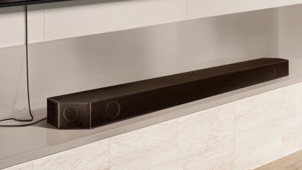 [24/03/2025] Nicht nur die HW-Q990D ist betroffen: Samsung bestätigt, dass das jüngste Firmware-Update gleich 20 Soundbar-Modelle unbrauchbar gemacht hat. Die Geräte müssen zur Reparatur eingeschickt werden.