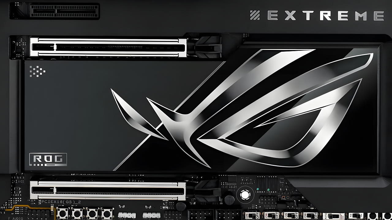 [19/03/2025] Asus ROG Extreme