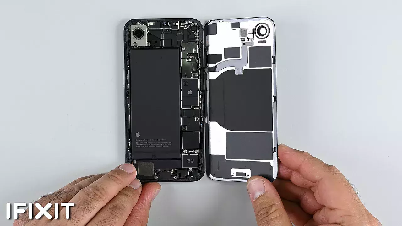 [05/03/2025] iPhone 16e: SE-Nachfolger im Reparatur-Test von iFixit zerlegt
