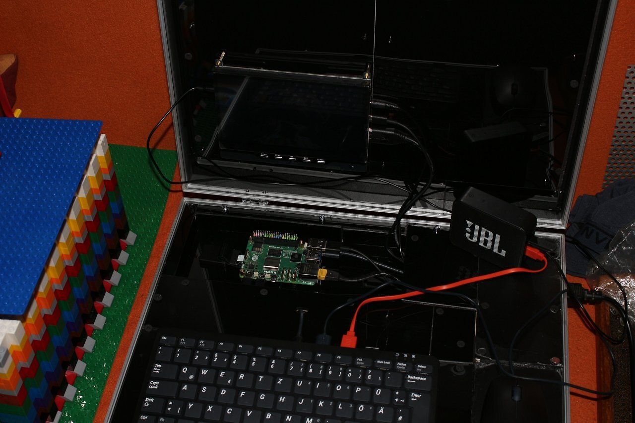 [30/04/2025] Raspberry Pi 5 im Koffer (4)