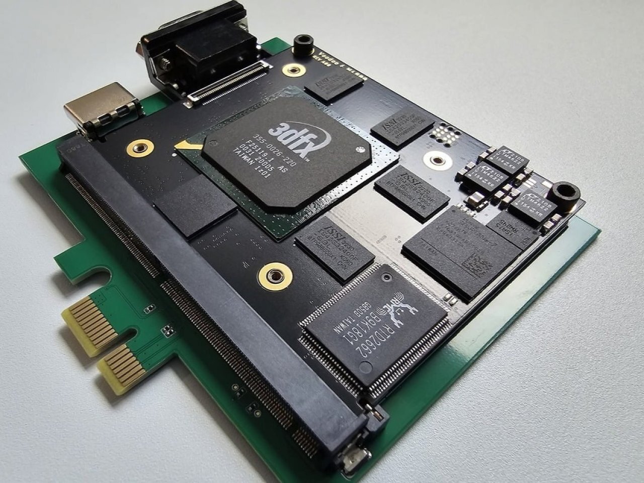 [27/04/2025] 3dfx Voodoo4 M4800