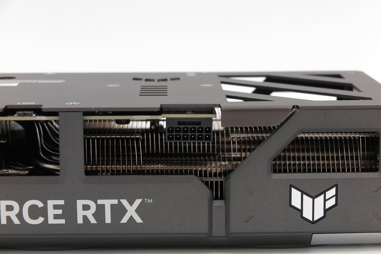 [28/04/2025] Asus TUF Gaming Geforce RTX 5060 Ti OC 16GB im Test: So 