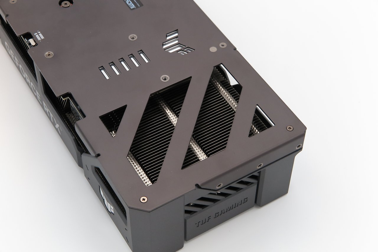 Asus TUF Gaming Geforce RTX 5060 Ti OC 16GB im Test: So "tuff" wie sie aussieht? (7)