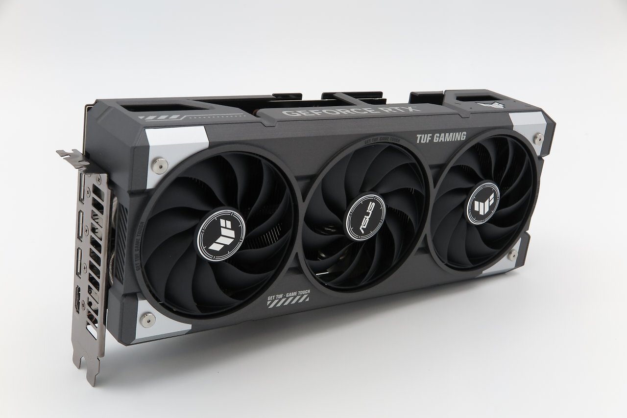 Asus TUF Gaming Geforce RTX 5060 Ti OC 16GB im Test: So "tuff" wie sie aussieht? (10)