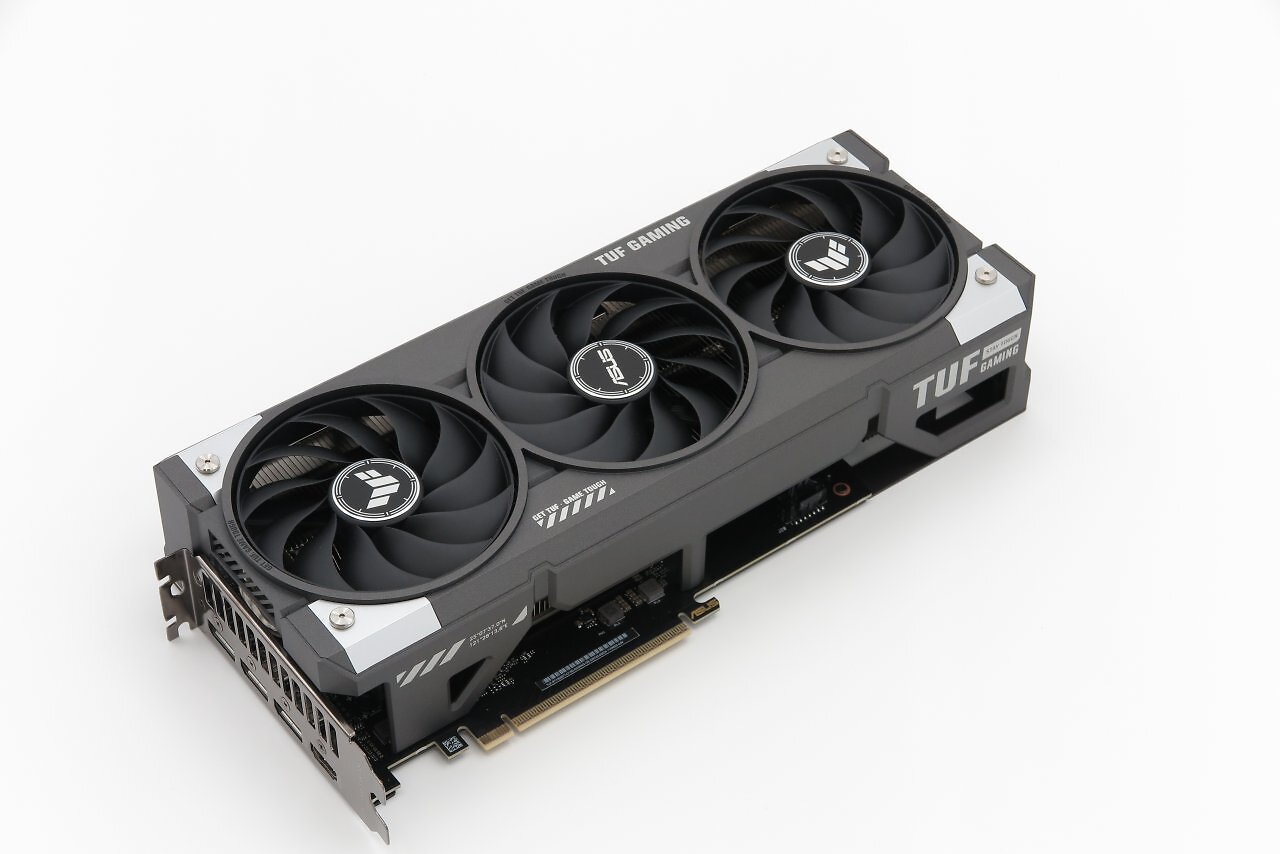 [28/04/2025] Asus TUF Gaming Geforce RTX 5060 Ti OC 16GB im Test: So 