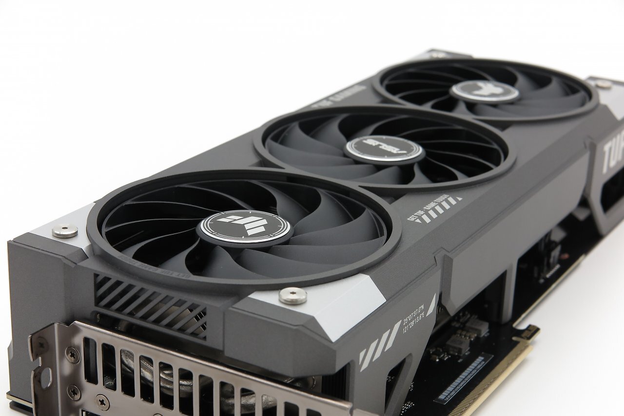 Asus TUF Gaming Geforce RTX 5060 Ti OC 16GB im Test: So "tuff" wie sie aussieht? (14)